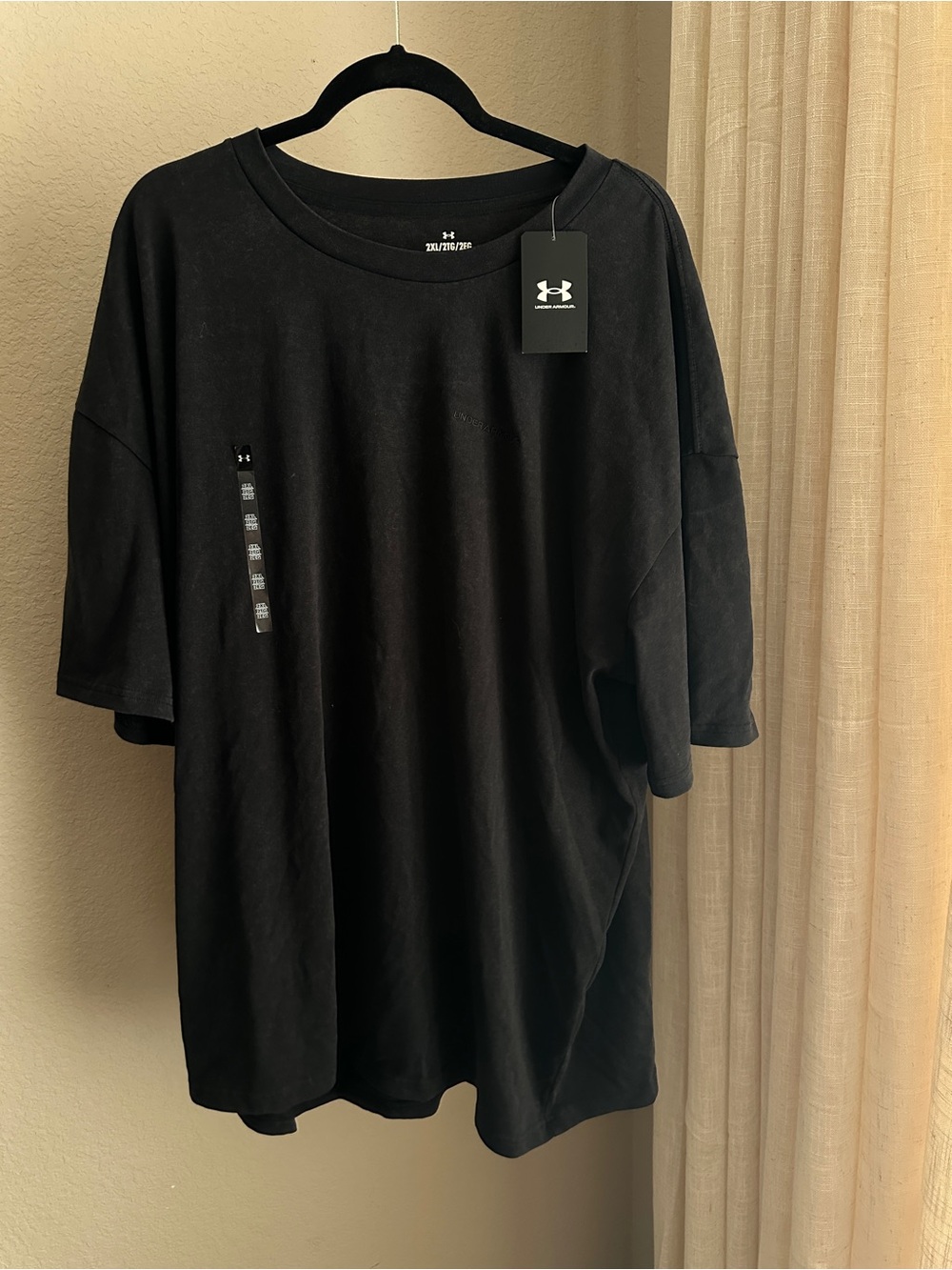 NWT Under Armour Men’s Black Acid Wash T-Shirt